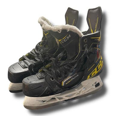 Used CCM AS3 SKATE Intermediate Hockey Skate Intermediate 5.5 11375-S000364913