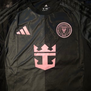 Adidas 25/26 INTER MIAMI AWAY KIT w/ tag & bag (M)