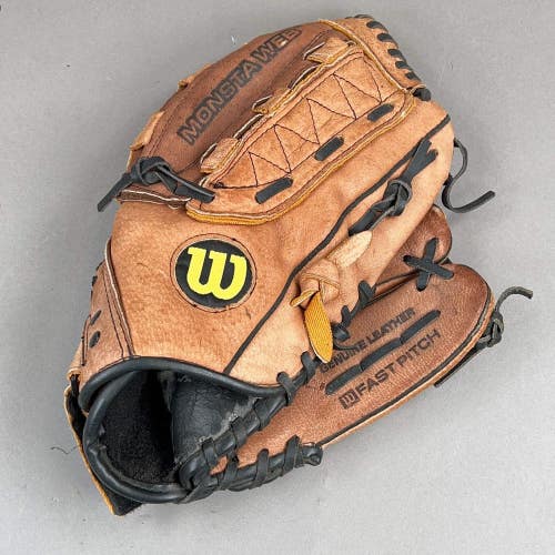 Wilson A440 12" Right Hand Thrower Softball Glove