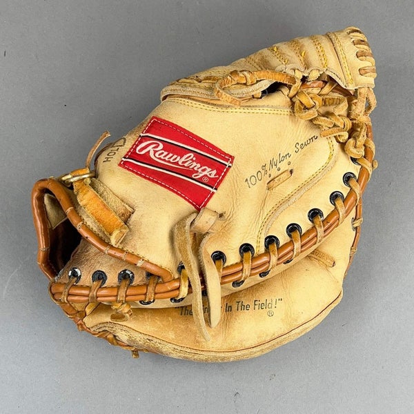 Rawlings RCM30 33.50" Right Hand Thrower Catchers Mitt