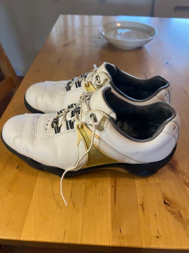Men's Size M 8.5 (W 9.5) Footjoy DryJoys Golf Shoes (Used)