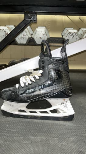 Bauer Supreme Mach Hockey Skates Pro Stock 10 (Used)