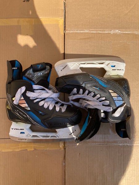 True TF7 Hockey Skates | Size 4
