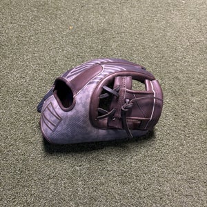 Rawlings RH Infield REV1X Baseball Glove 11.75" (Used)