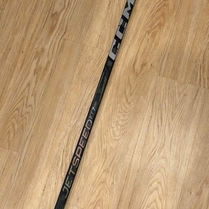 Intermediate CCM Jetspeed FT7 Pro Right Handed Hockey Stick P92M (Used)