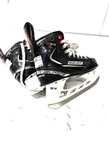 Used Bauer X3.5 Intermediate Hockey Skate Intermediate 3.5 11860-S000296283