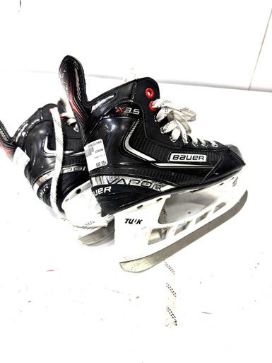 Used Bauer X3.5 Intermediate Hockey Skate Intermediate 3.5 11860-S000296283
