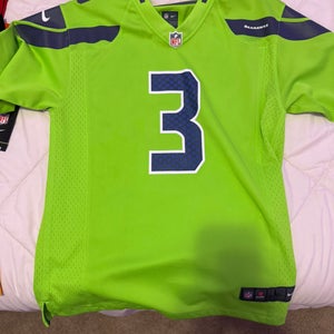 Green Large Boys Nike Jersey (Used)