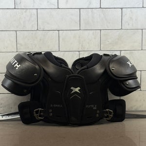 XS Youth Xenith Flyte Shoulder Pads (Used)