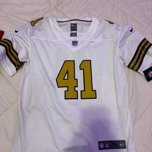 White XL Boys Nike Jersey (New)