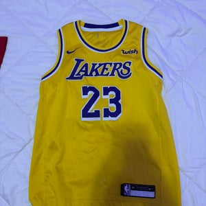 Yellow Medium Boys Nike Jersey (Used)