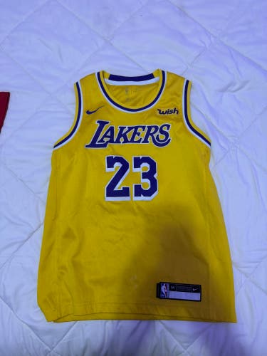 Yellow Medium Boys Nike Jersey (Used)