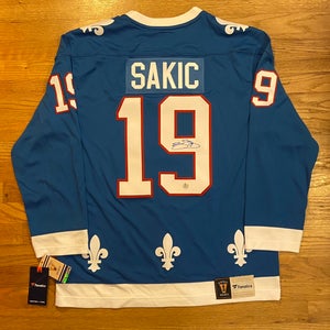 NWT signed Joe Sakic Quebec Nordiques hockey jersey