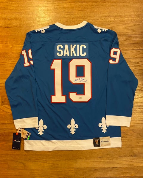 NWT signed Joe Sakic Quebec Nordiques hockey jersey