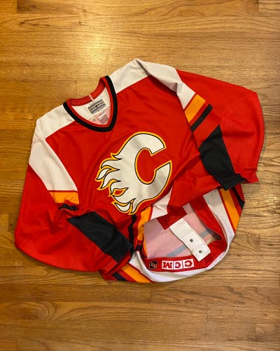Vintage Calgary Flames Center Ice Authentic Pedestal Hockey Jersey