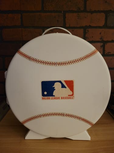 Vintage Skilcraft Baseball Card Holder