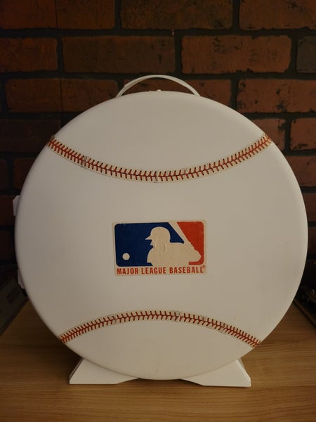Vintage Skilcraft Baseball Card Holder