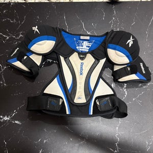 Men's Junior Large Reebok 4K Shoulder Pads (Used)
