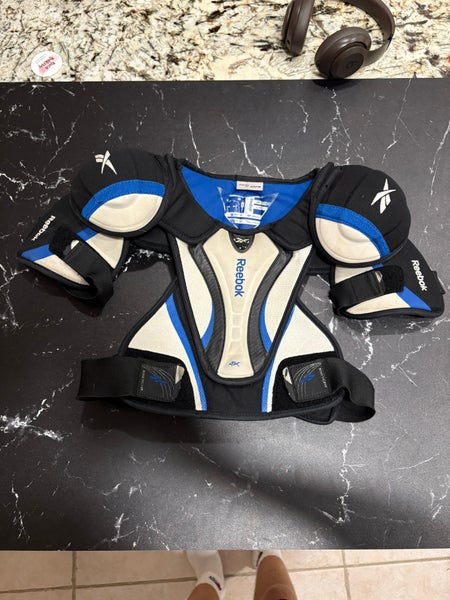 Men's Junior Large Reebok 4K Shoulder Pads (Used)