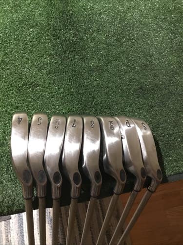 Callaway Ladies Steelhead X-14 Irons Set (4-PW-SW) Gems Graphite Shafts