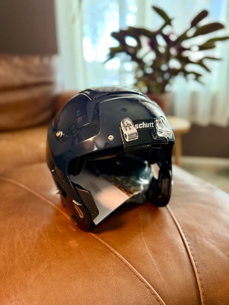 Extra Large Adult Schutt F7 2.0 Helmet (New)