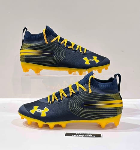 Size 10.5 Under Armour Spotlight MC Football Cleats Navy Blue Gold 3021418-402