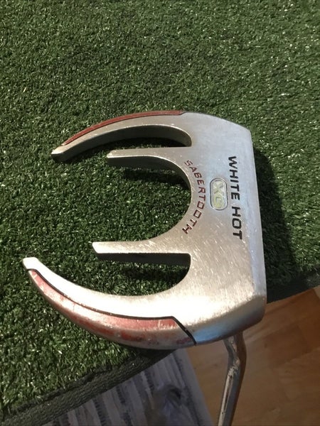 Odyssey White Hot XG Sabertooth Putter 35 Inches (RH)