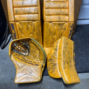 2023 31" True Catalyst PX3 Regular Goalie Full Set (Used)