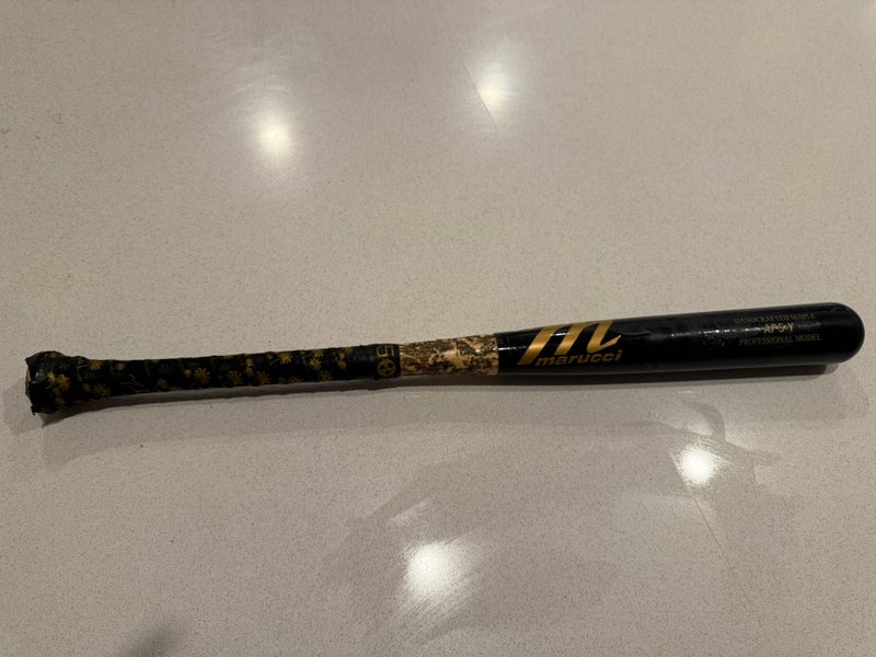 Used Kid Pitch (9YO-13YO) Marucci AP5 Bat (-5) 20 oz 27"