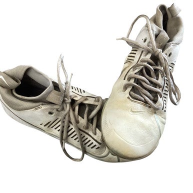 Used Nike Adult FB Cleats White Senior 9 11760-S000080579