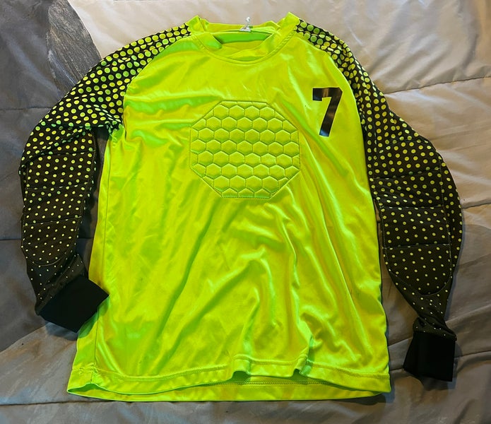 Soccer goalkeeper jersey adult medium