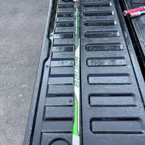 Youth Bauer Sling Right Handed Hockey Stick P92 (Used)