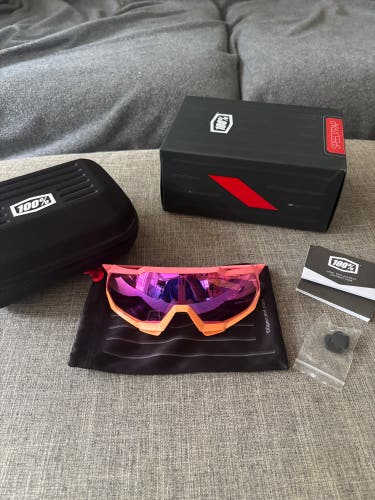 Speedtrap - Matte Washed Out Neon Pink
Purple Multilayer Mirror Lens