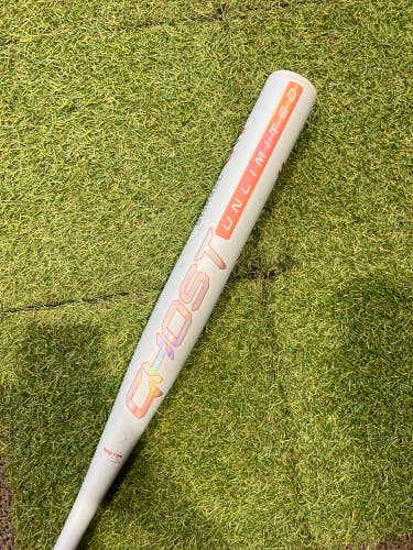2025 Easton Ghost Unlimited Composite Bat (-11) Composite 21 oz 32" (Used)