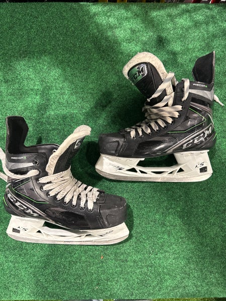 Senior CCM RibCor 86K Hockey Skates (Regular) Size 7.5 (Used)