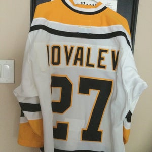 White Men's Starter Jersey (Used)