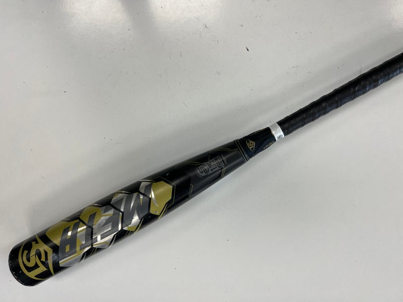 Louisville Slugger Bat (-10) 20 oz 30" (Used)