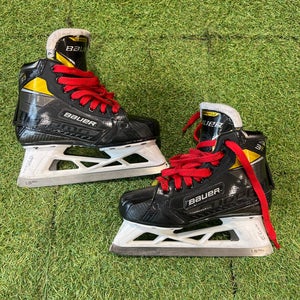 Intermediate Bauer Supreme 3S Pro Hockey Goalie Skates Regular Width Size 4.0 (Used)