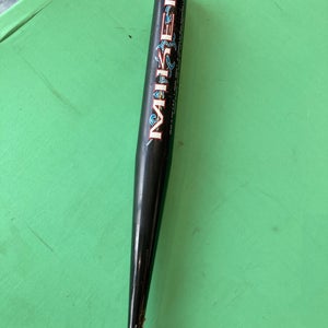 Black Miken Freak Composite Bat (-7) Composite 27 oz 34" (Used)