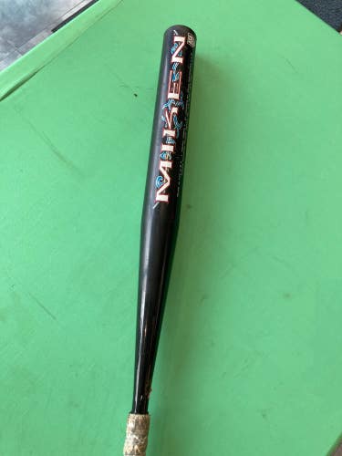 Black Miken Freak Composite Bat (-7) Composite 27 oz 34" (Used)