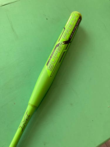 Green Miken Super Freak Bat (-8) Composite 26 oz 34" (Used)