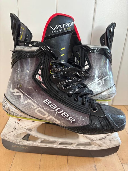 Bauer Vapor Hyperlite Hockey Skates Regular Width Size 4.5 Fit 2
