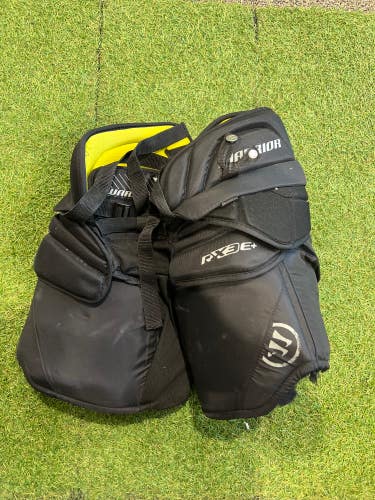 Junior Large Warrior Ritual X3 E+ Hockey Goalie Pants (Used)