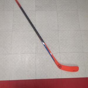 Junior Warrior Covert QRE 40 Right Handed Hockey Stick W03 (New)