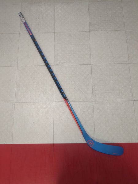Junior Warrior Covert QRE30 Right Handed Hockey Stick W88 (New)