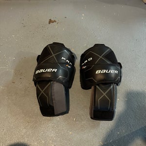 Bauer Pro Knee Gaurds (Used)