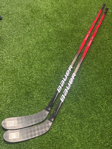 Junior Bauer Vapor X4 Hockey Stick 50 Flex Right Handed P28 (New) 2PACK