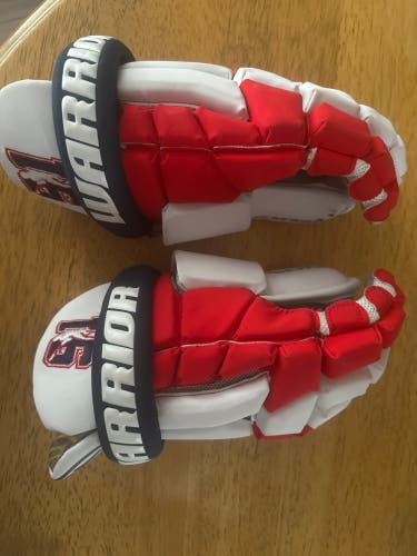 Warrior Nemesis Lacrosse Gloves Medium 13”