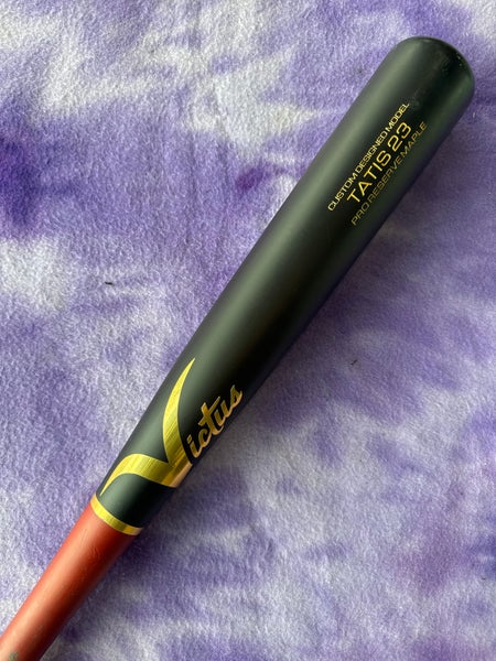 Victus Tatis Maple Bat Maple 32" (Used)