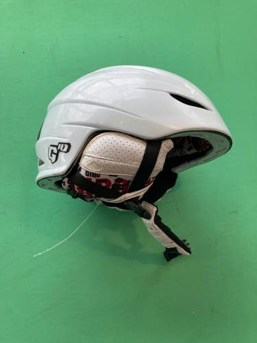 White Men's Small Giro G10 Helmet (Used)